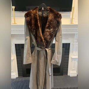Elegant Vintage London Fog Coat with Brown Fur Collar and fully fur lined.
